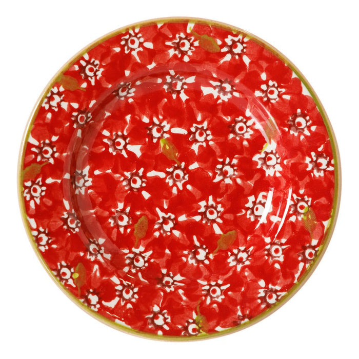 Tiny red plate - lawn design - Nicholas Mosse
