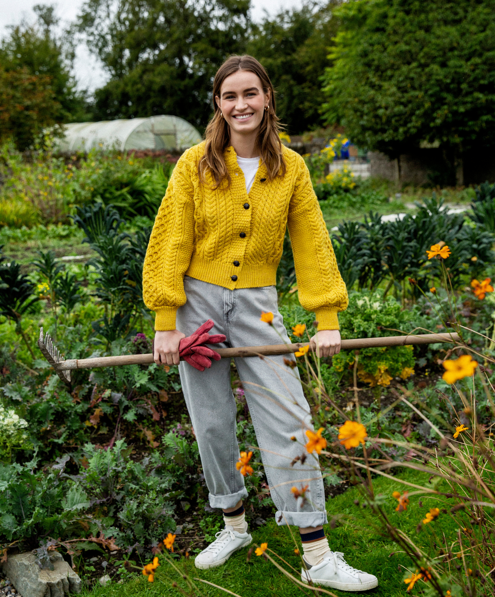 Cropped Aran Cardigan -sunflower yellow