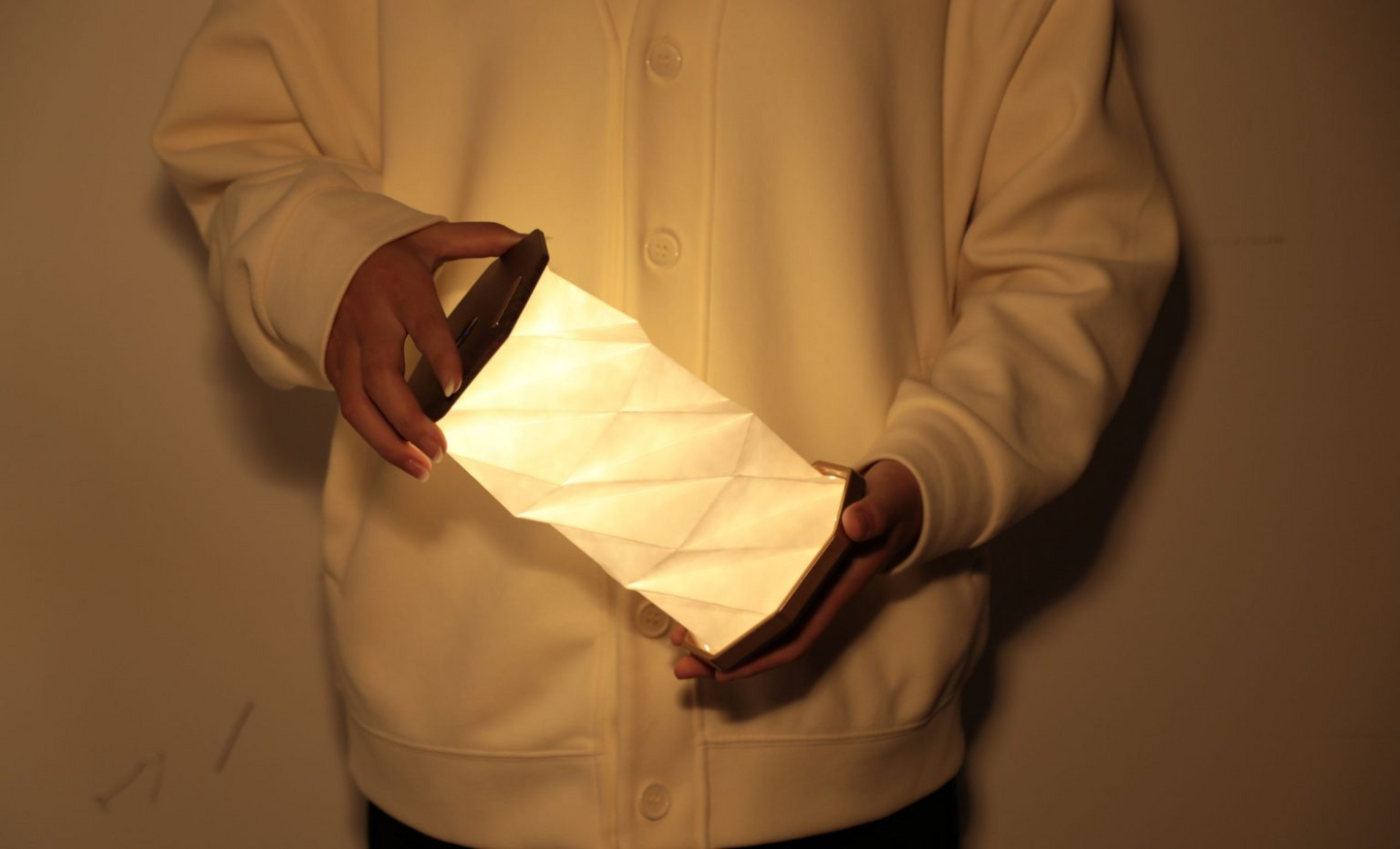 Twist hexagonal lamp- walnut