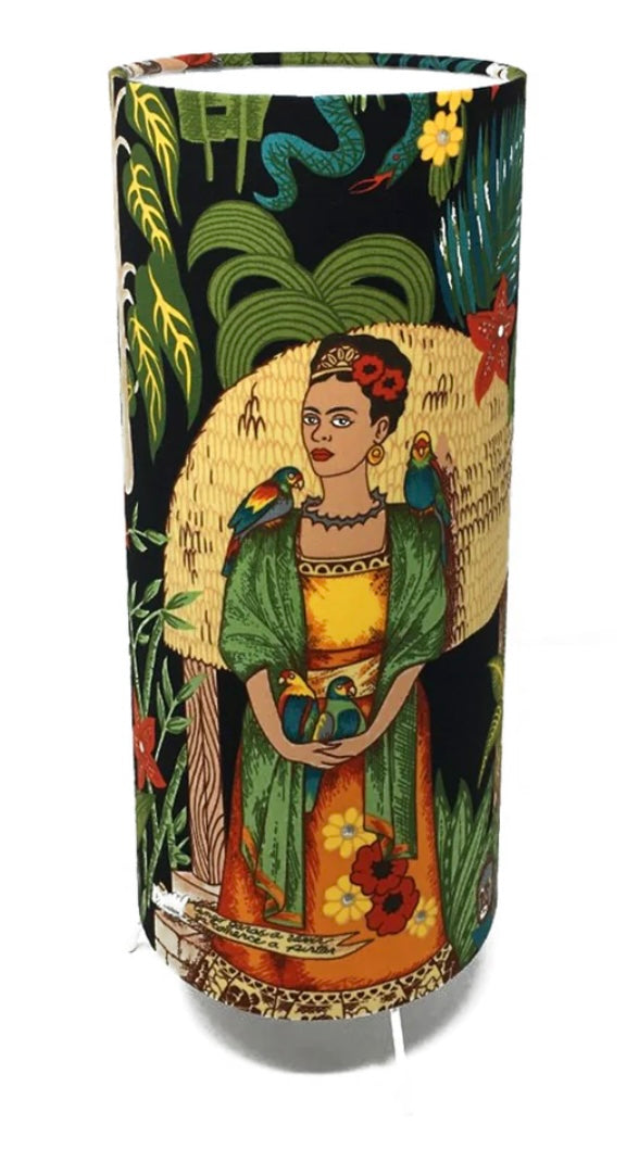 Fridas garden table lamp