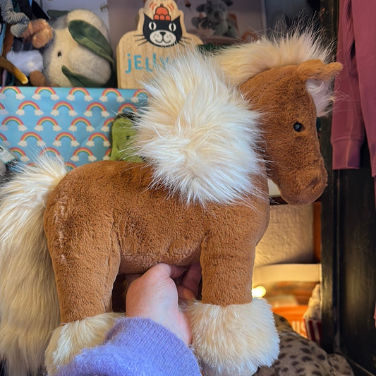 Freya pony