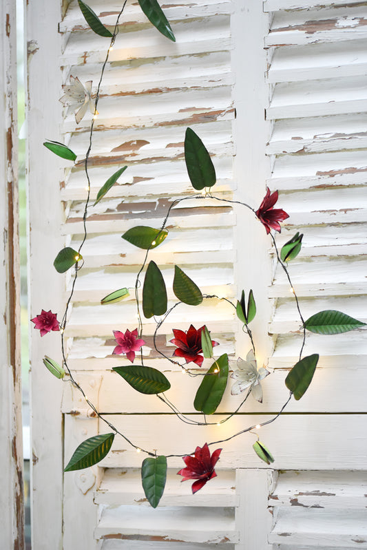 Clematis Metal leaves string of light