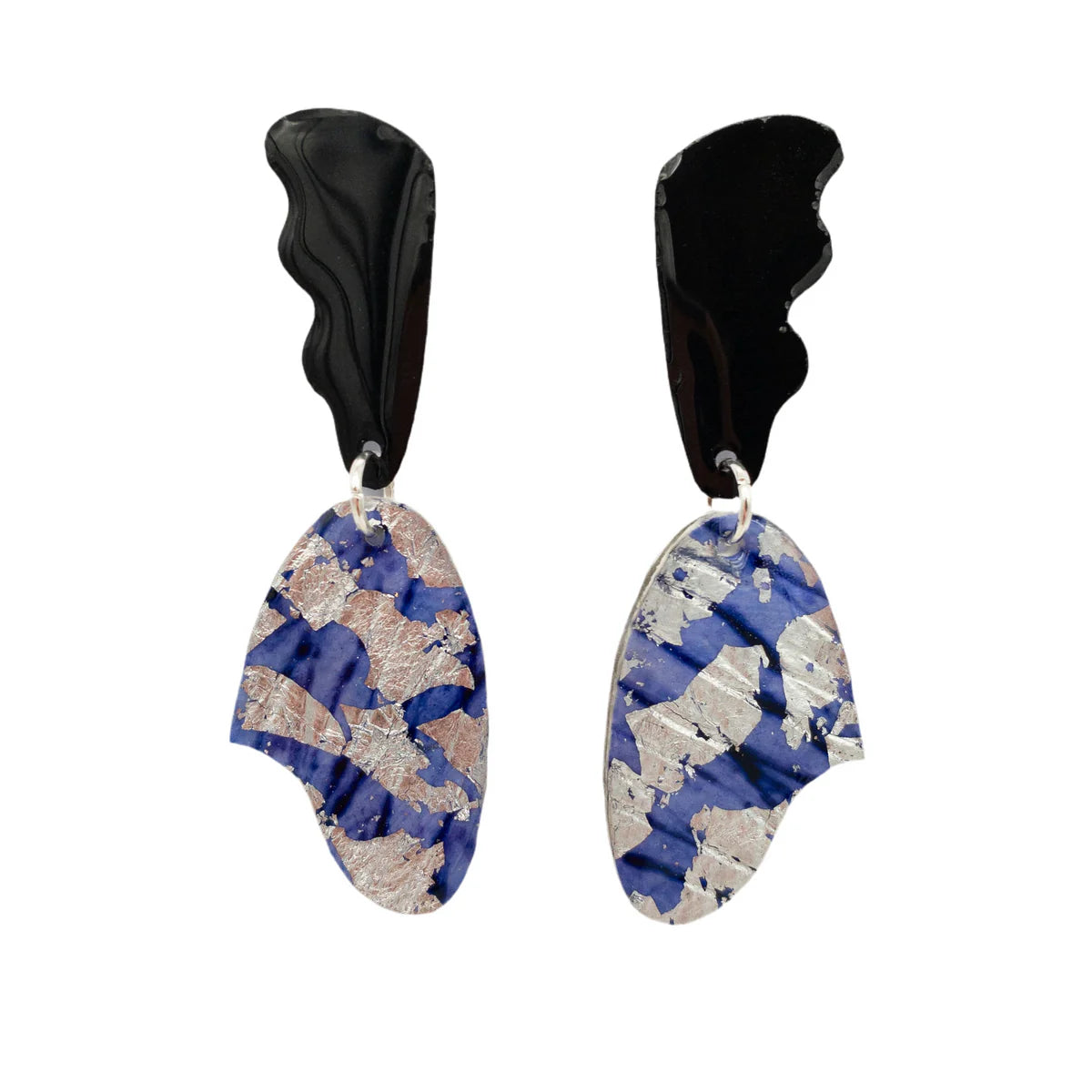 Tidal sgraffito textile earrings in black/periwinkle/silver