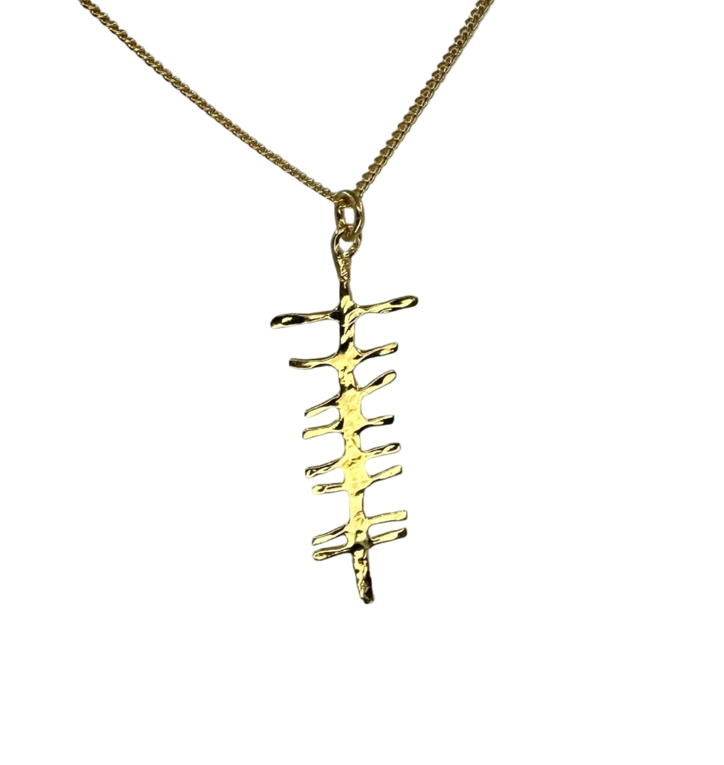 Petite sculpted rustic Grá / Love necklace