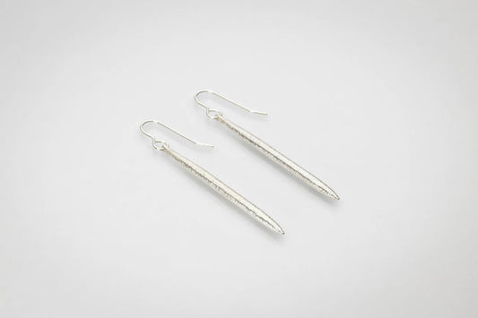 Síoda Sterling Silver Drop Earrings Small