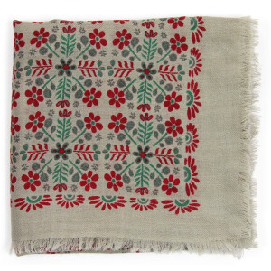 Red  patterned wool Square