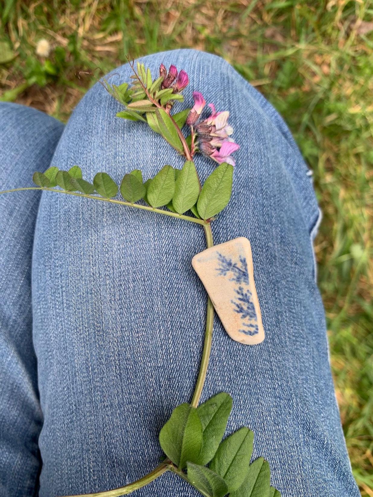 Blue and White Shard Pin